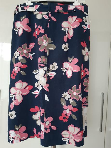 Sukňa, marks & spencer,44