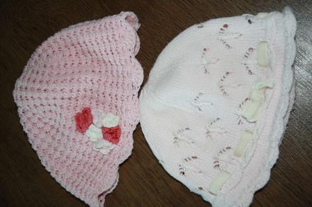 Raz oblečene čiapky, 74