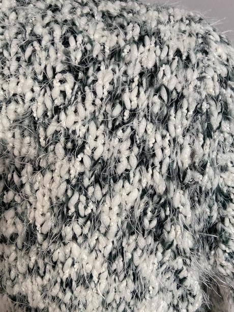 Strakatý sveter, f&f,s