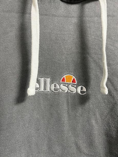 Mikinove šaty ellesse, s