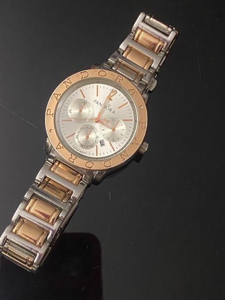 Pandora hodinky, pandora