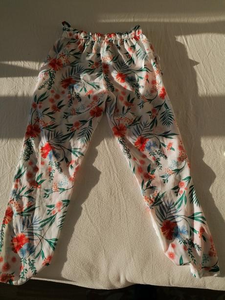 Nohavice na leto, calliope,m