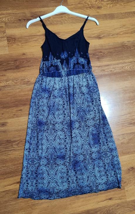 Ľahučké midi šaty, s