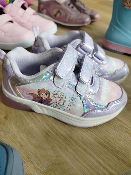 Svietiace tenisky, deichmann,26