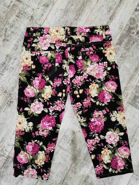 Rifle kvietkovane krásne 38, 38