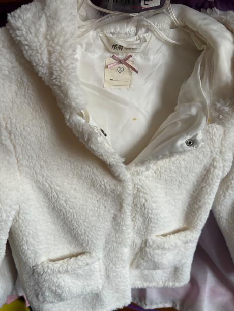 Biely medvedíkový kožúšok/mikina, h&m,140