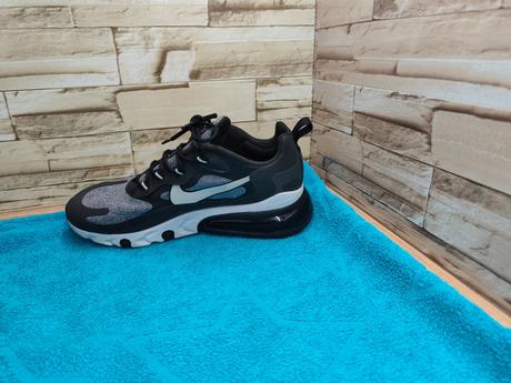 Nike air max 270 react 42 - čierne tenisky, nike,42