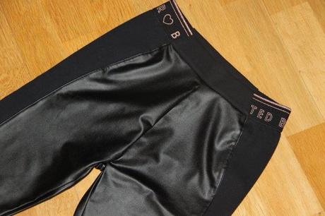 Legíny s koženkou, river island,140