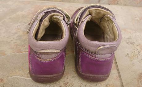 Topánky na suchý zips, bubble gummers,26