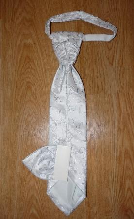 Kravata a vreckovka, 