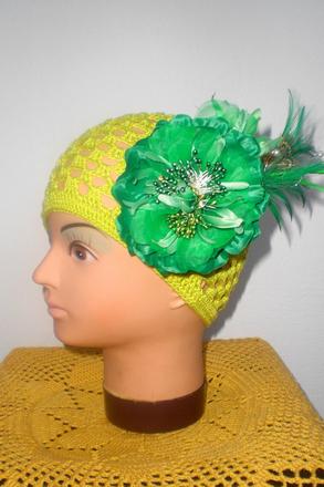 Háčkovaná čiapočka zelená, 104