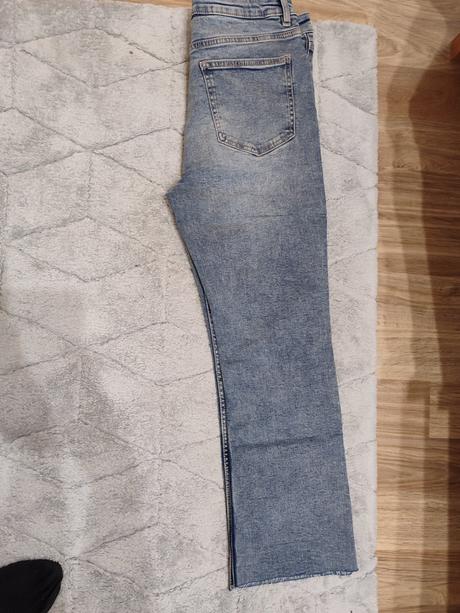 Rifle s visačkou, sinsay,42