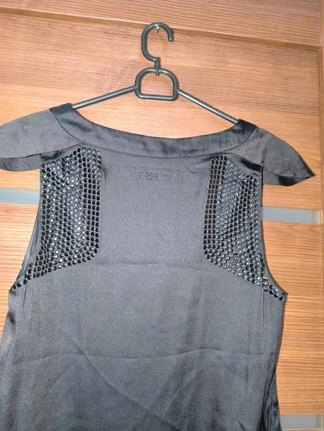 Krásne šaty, replay,s