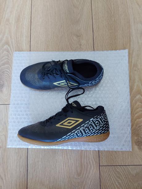 Halovky umbro 34 + bonus, umbro,34