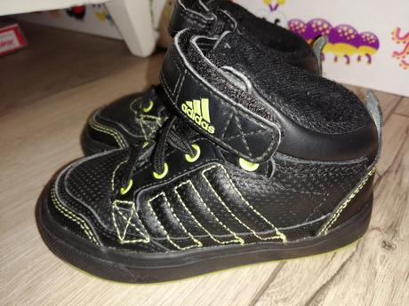 Kotníkové adidas, top stav, adidas,23