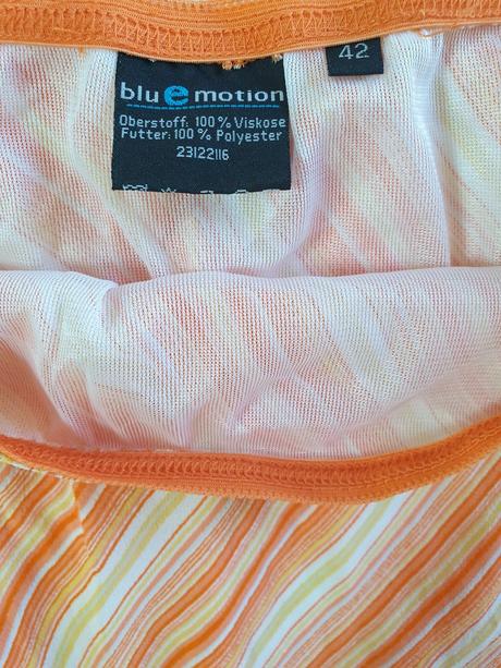 Oranžová páskovaná sukňa v.42, 42