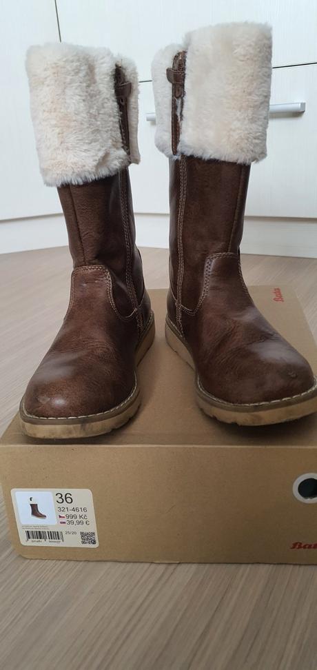 Pekné teplé čižmičky, baťa,36