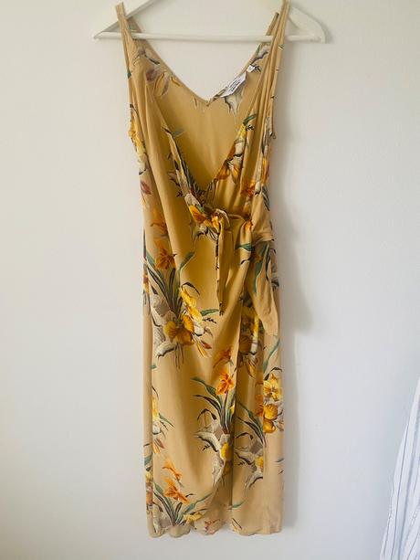 The other stories zavinovacie šaty, 34