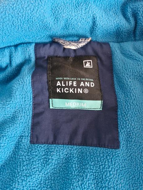 Bunda alife&kickin, m