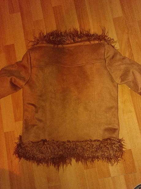 Kabátik z imitácie semišu veľ.38 gate, gate,38