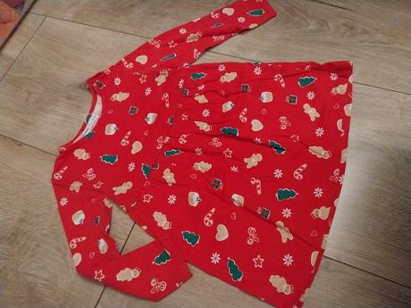 Vianočné šaty, 92