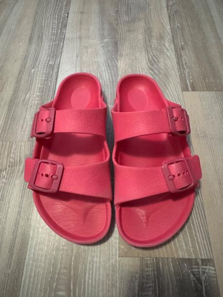 Birkenstock šľapky, 33