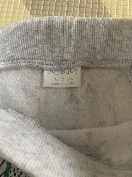 2 ks zateplené tepláky pre bábätká, 62