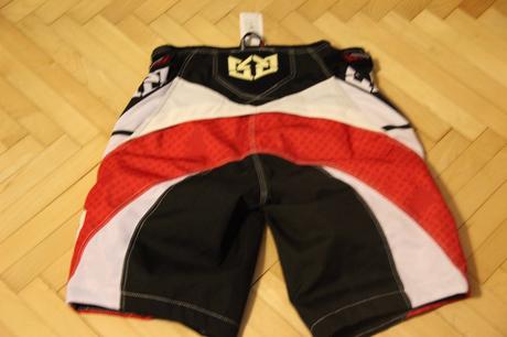 Śportové kraťasy  race-short royal, 