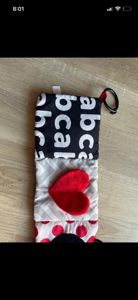 Kontrastna hračka pre babatko, 