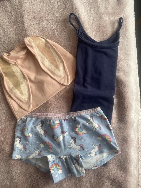 Balík oblečenia dievčatko  4-6 rokov, 104–116