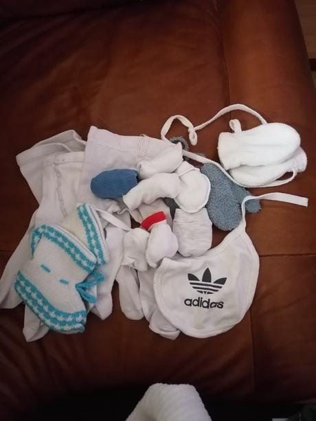 Capacky rozne, f&f,<17