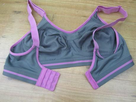 Sportova podprsenka, 75b