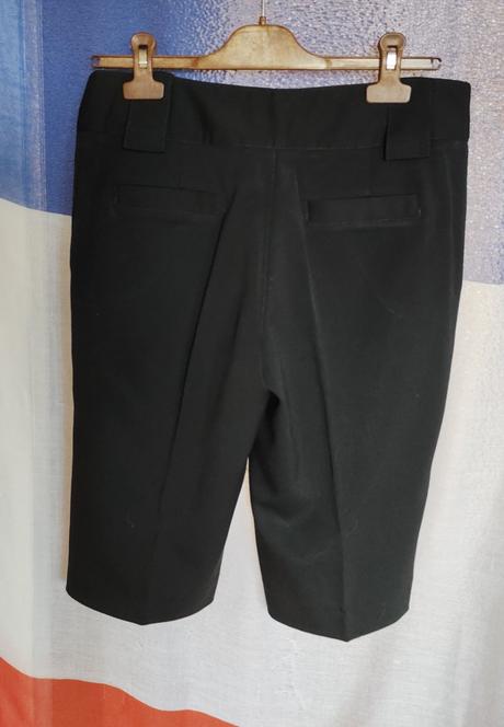 Elegantné bermudy, amisu,m