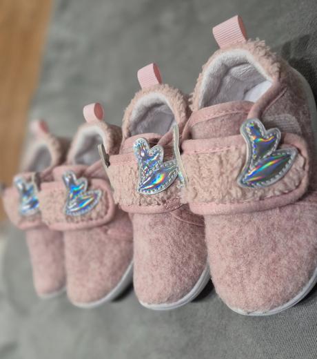 Predám nové papučky /botasky nosené v kočíku, deichmann,21