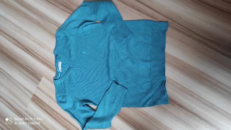 Sveter, reserved,122