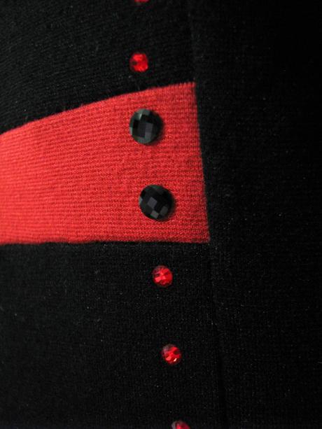 Červeno-čierne šaty s prúžkami, xl