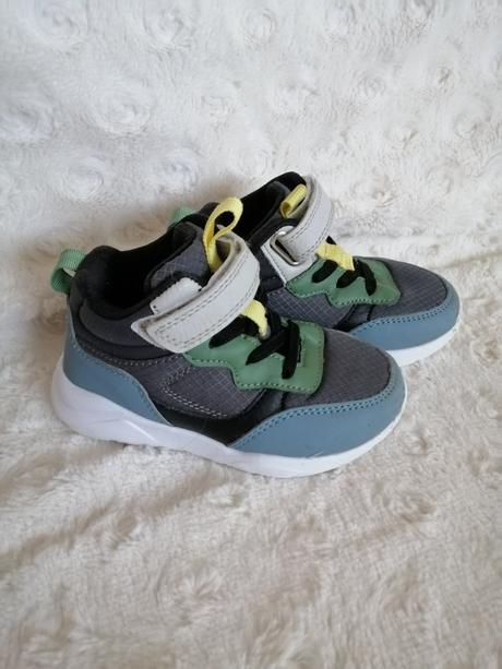 Vysoké botasky, reserved,25