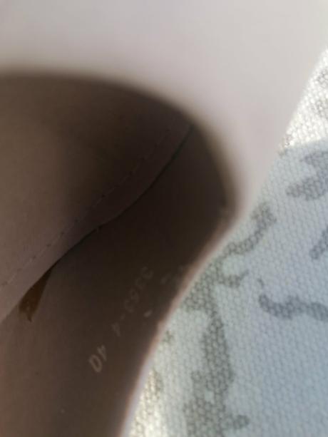 Biele lodičky always, 40