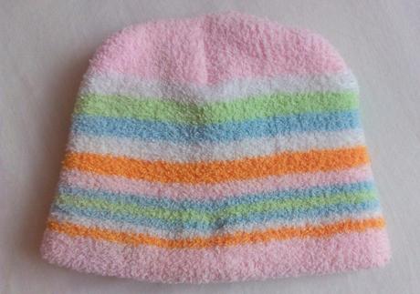 Teplá mäkká čiapka, cca na 3-5 rokov, 110