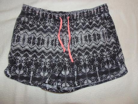 Šortky, colours of the world,m