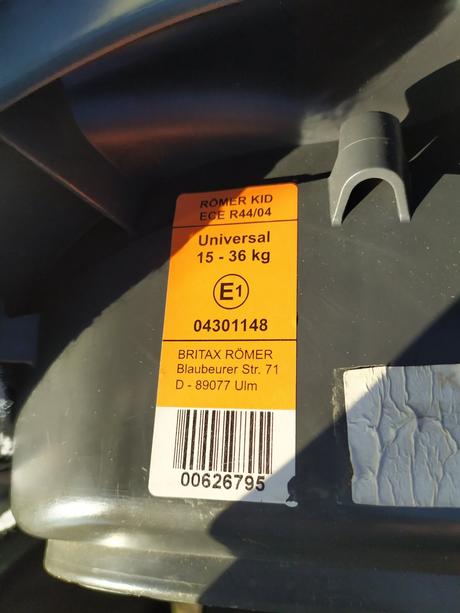 Autosedačka, römer