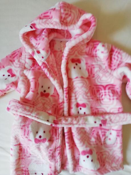 Mäkkucký župan, marks & spencer,80