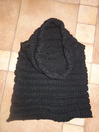 Cierny tunel nositelny aj ako pokryvka hlavy, m