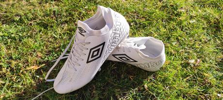 Kopacky umbro, 45