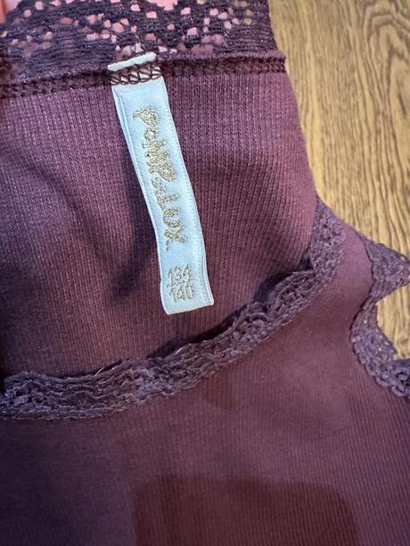 Tielko zn. pdl, pompdelux,134