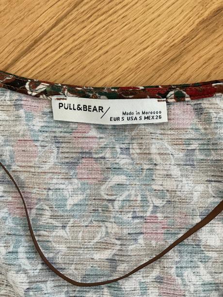 Kvetinkove saty, pull&bear,s