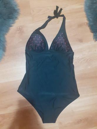 Damske jednodielne plavky, 42