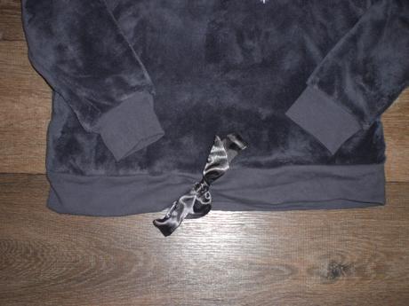 Teplejší chlpatá mikina vel. 40 top stav, 40