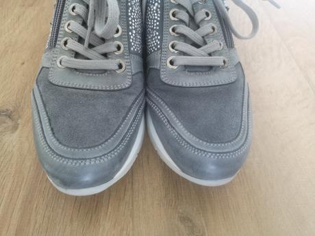 Topanky zn. nero giardini, 36