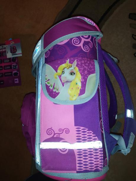 Školská taška, aktovka,